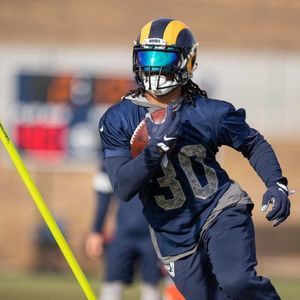 Meet your Posher, Bobbie